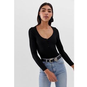 New Look Rib Body w/ Buttons